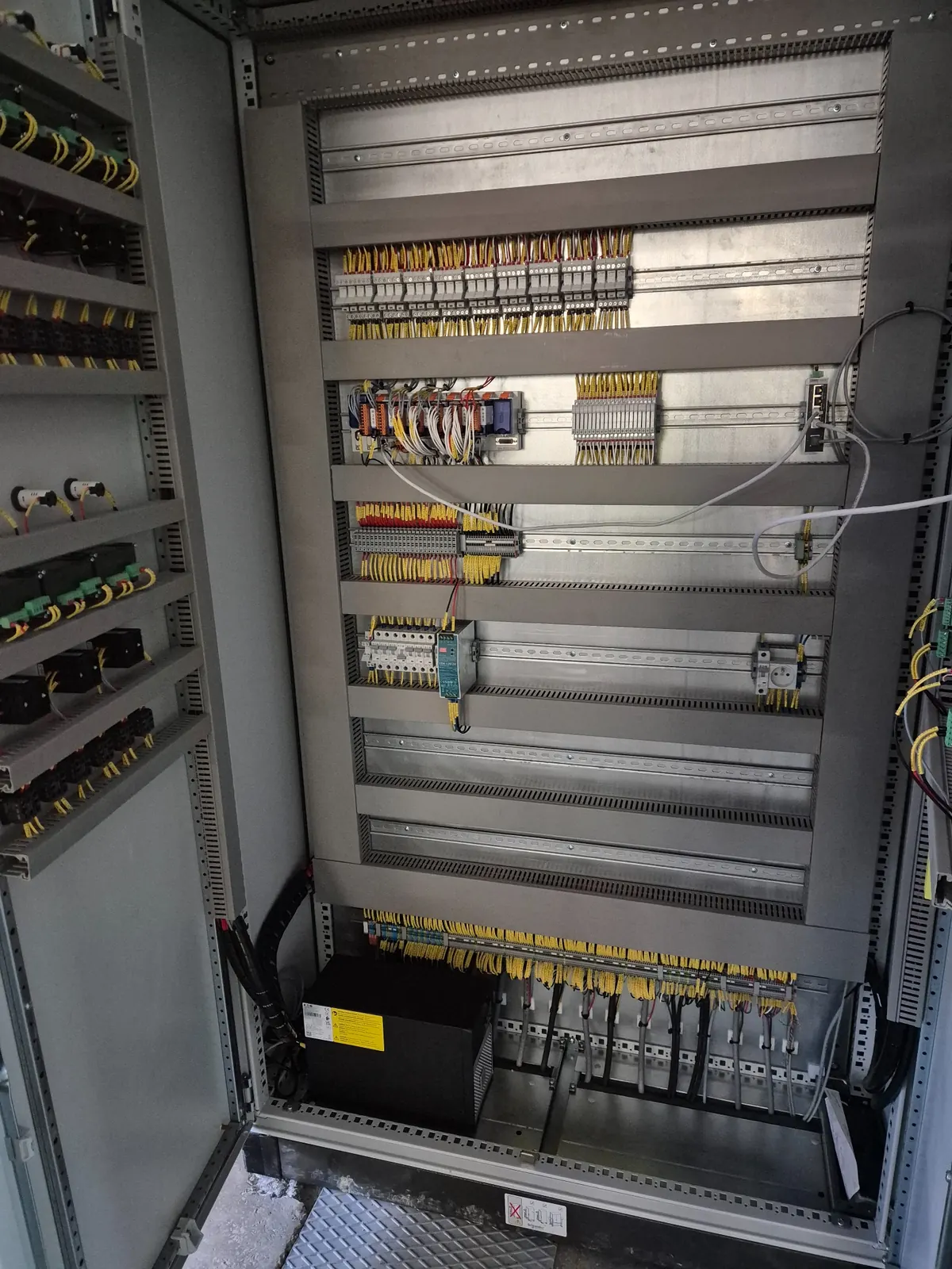 Układ automatyki hydroforni szpitala